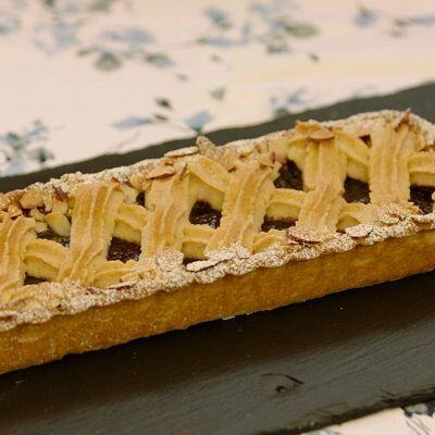 Linzer Torte with Spiced Melting Moment Topping