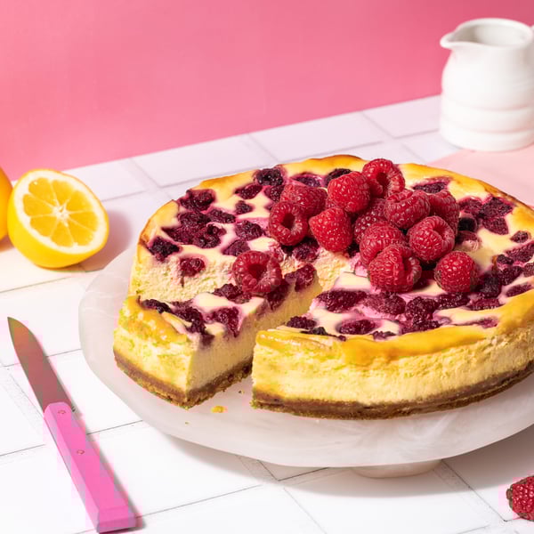 Lemon and Raspberry Cheesecake