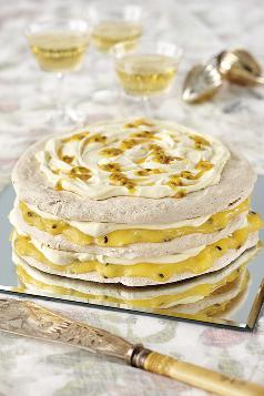 Almond Meringue Torte (Dacqoise)