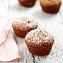 Almond and Raspberry Mini Cakes