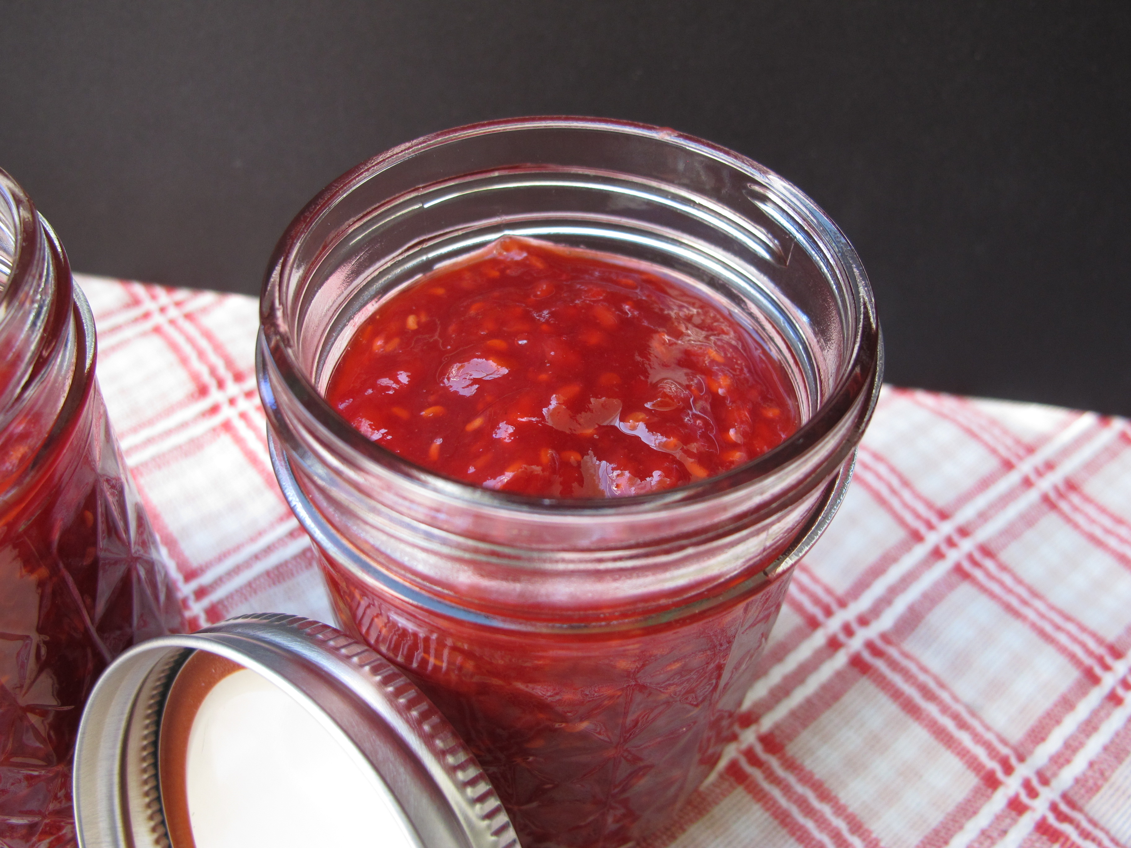 Raspberry and Apricot Jam (Microwave)